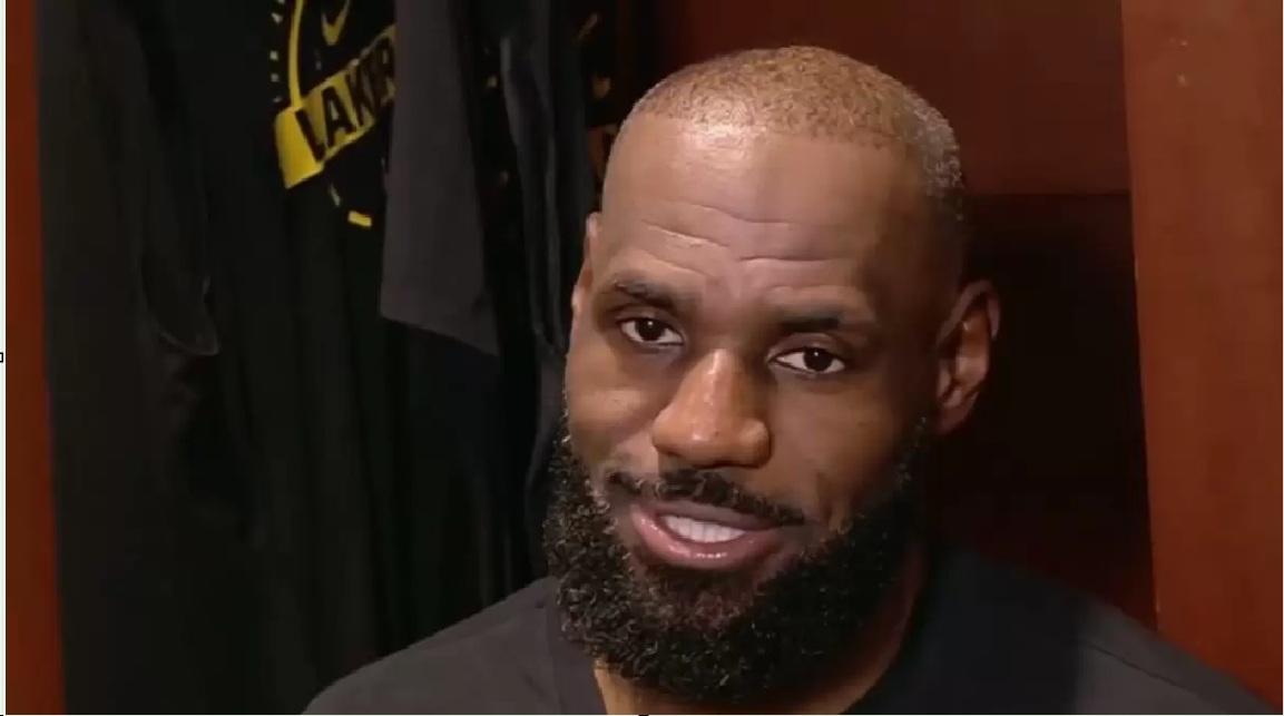 LeBron e il record: "Sono un ragazzino buffo di 41 anni, mi pagano per giocare a basket, perché non dovrei essere felice di questo?"