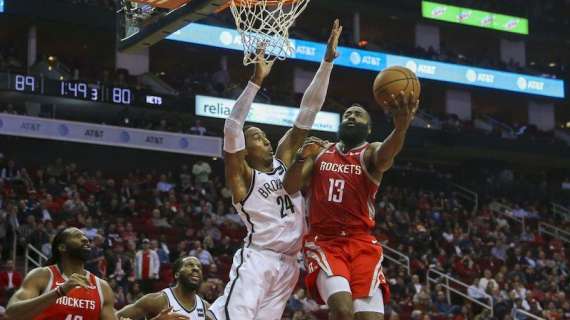 NBA - Harden 58, ma Dinwiddie e i Nets sbancano il Toyota Center