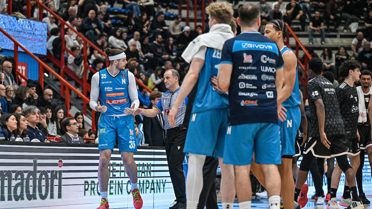 Squalifica di una giornata per Leonardo Totè e multa per il Napoli Basketball 