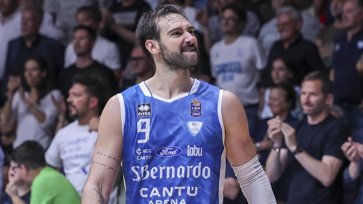 Nuovo biennale fra Pallacanestro Cantù e Riccardo Moraschini