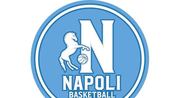Allenamento a porte aperte del Napoli Basket al PalaBarbuto