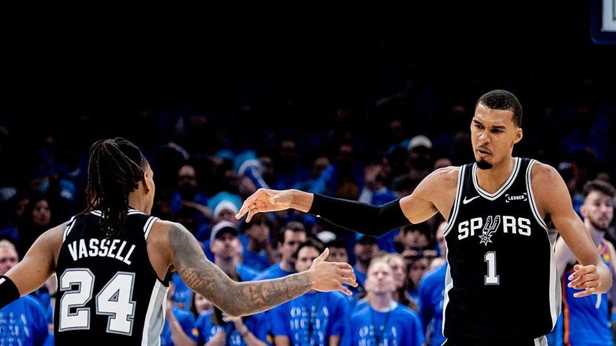 Playoff NBA | Doppio overtime: Wemby e gli Spurs vincono a Oklahoma City gara1