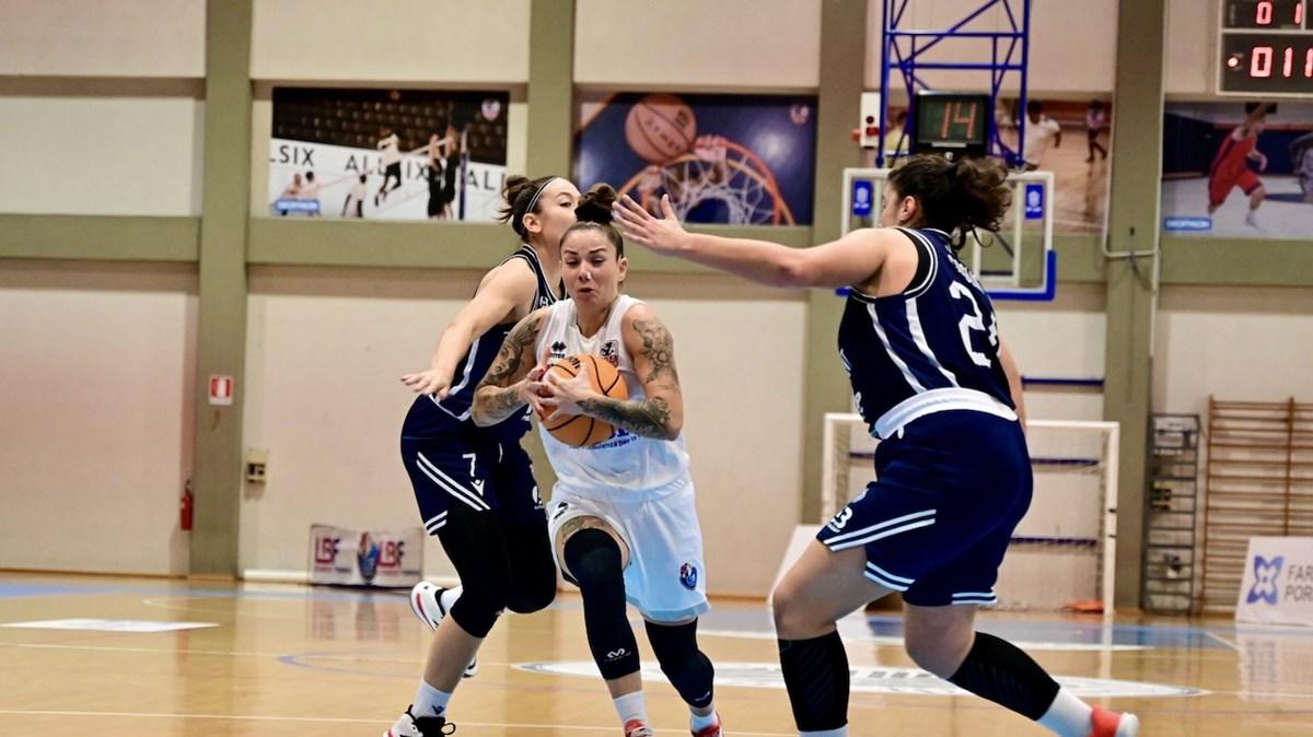 A2 F - CUS Cagliari impegnato nel recupero in casa della Futurosa Trieste