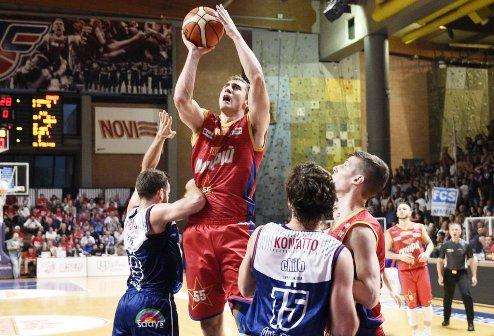 A2 Playoff- Ultimo quarto da incubo della Fortitudo che cade a Casale in Gara 1