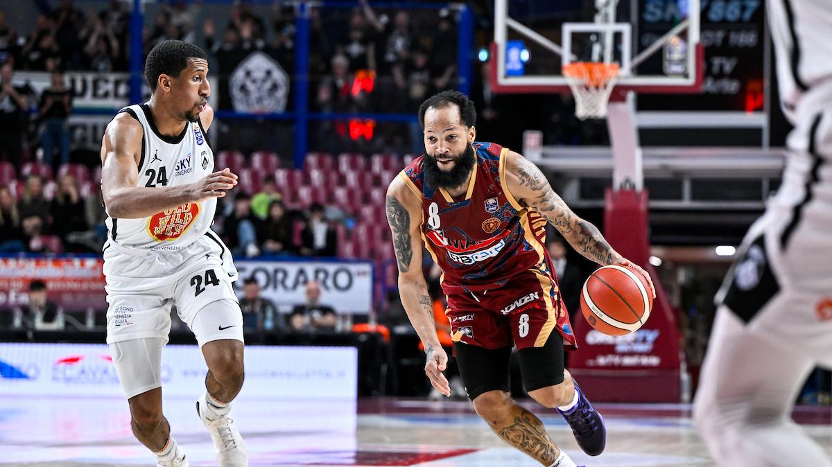 Reyer Venezia, Bowman: "Dobbiamo migliorare come collettivo"