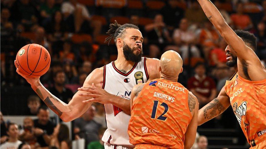 NBL recap - Dominio JaVale McGee (37+14), tripla doppia per William Hickey, Melbourne al vertice