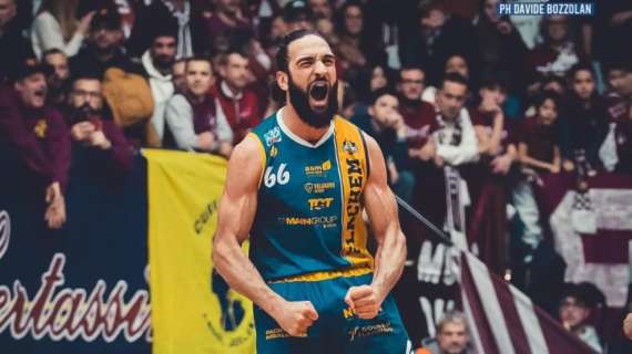 MERCATO B - La T Gema Montecatini vicina a Michele Peroni