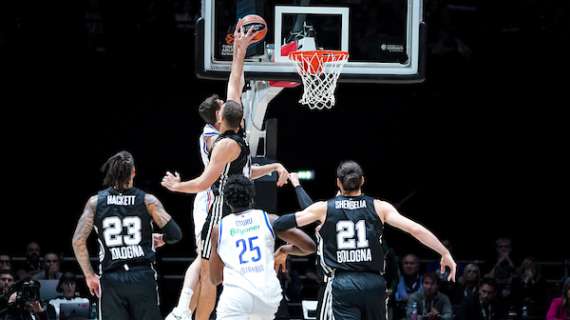 LIVE EL - Il secondo affondo dell' Anadolu Efes piega la Virtus Bologna