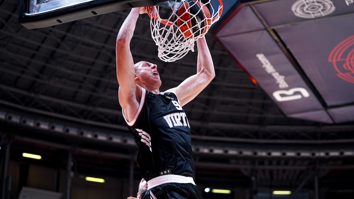 Virtus Bologna, si fermano Smailagic e Taylor: i tempi di recupero