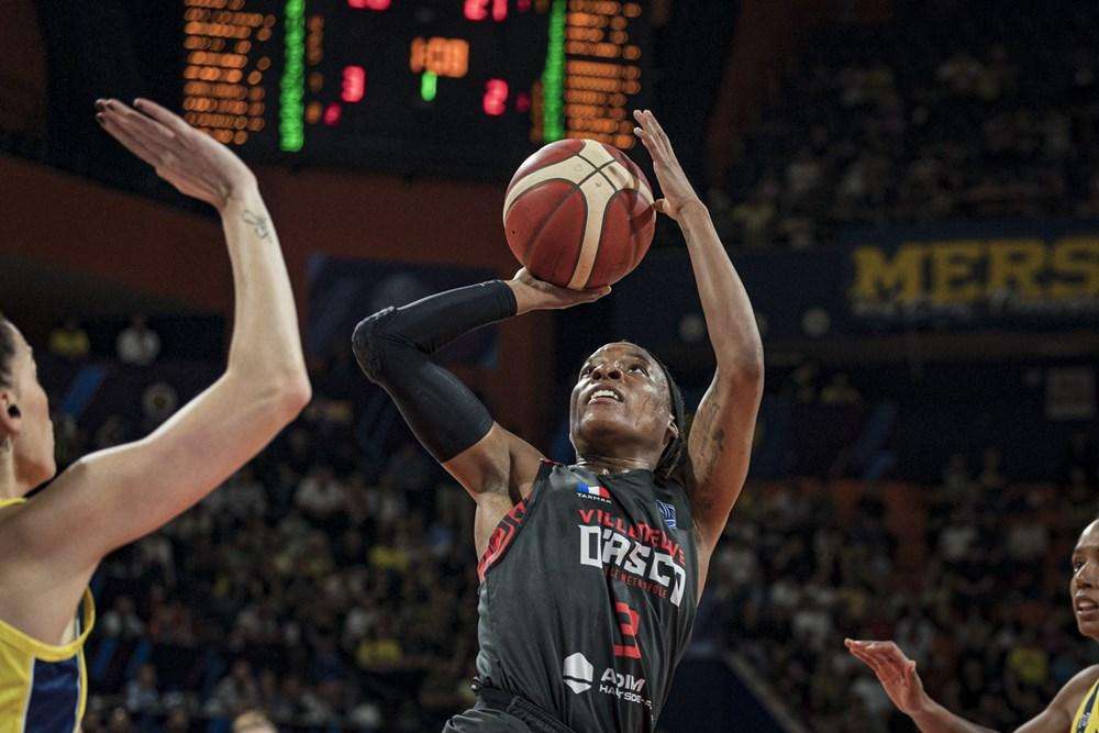 MERCATO A1 F - Reyer Venezia: vicina Smalls, Makurat verso il Geas