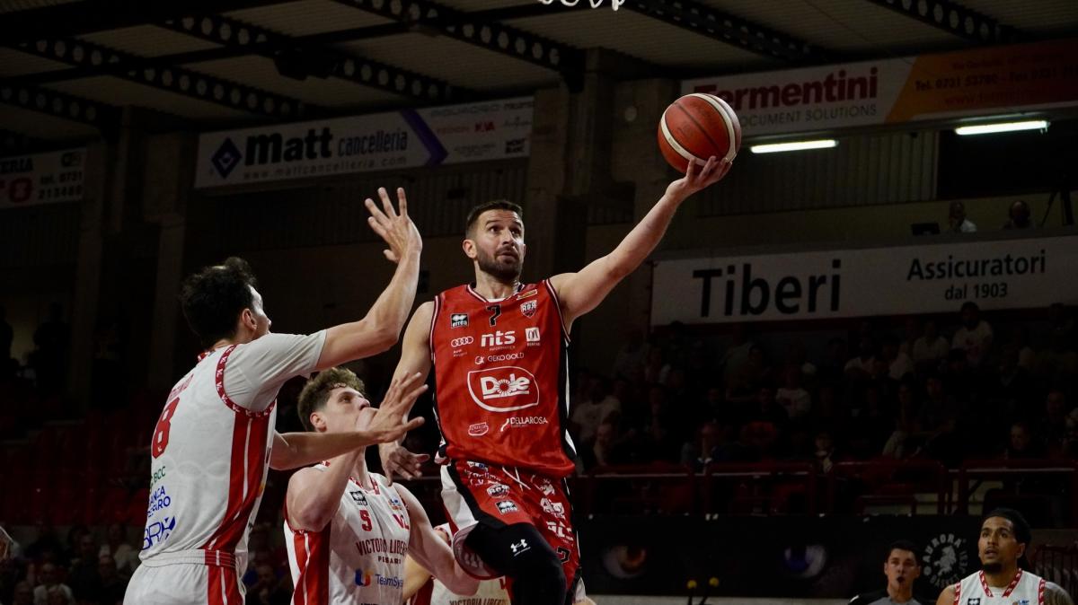 Pesaro cerca la risposta: alla Vitrifrigo Arena va in scena Gara 2 contro Rimini