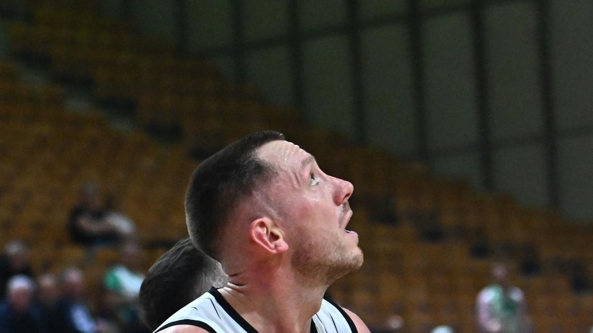 Creek, autore di 19 punti
