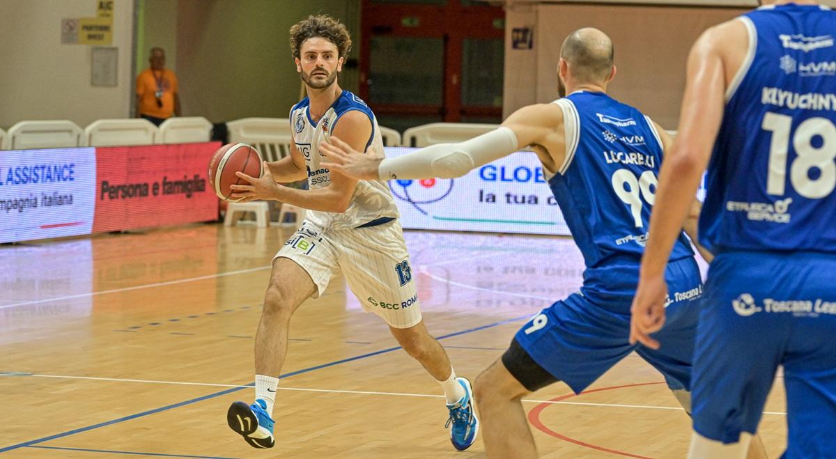 Serie B - Benacquista Latina in trasferta sul campo della capolista Livorno