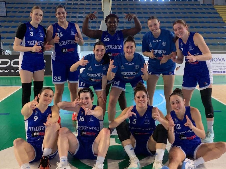 A2 F : l'Halley Thunder Matelica suona la nona sinfonia: blitz a Ragusa