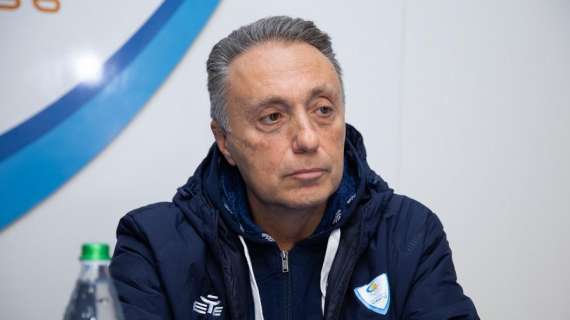 LBA - Acqua S.Bernardo Cantù: Coach Bucchi nel pregara con Sassari