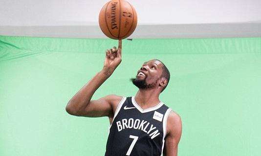 NBA - La prima volta di Kevin Durant in maglia #7 Brooklyn Nets