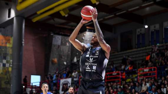 MERCATO LBA - Bertram Derthona conferma Justin Gorham