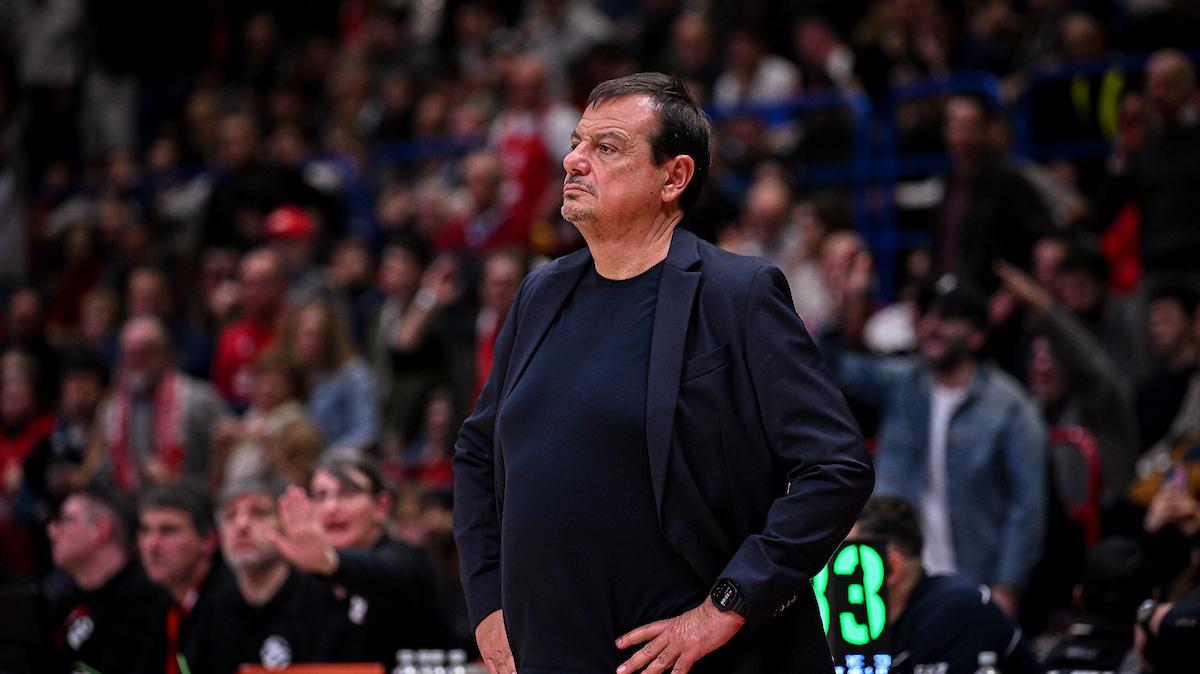 Ataman: "Se ci sarà permesso giocare secondo le regole del basket, saremo campioni"