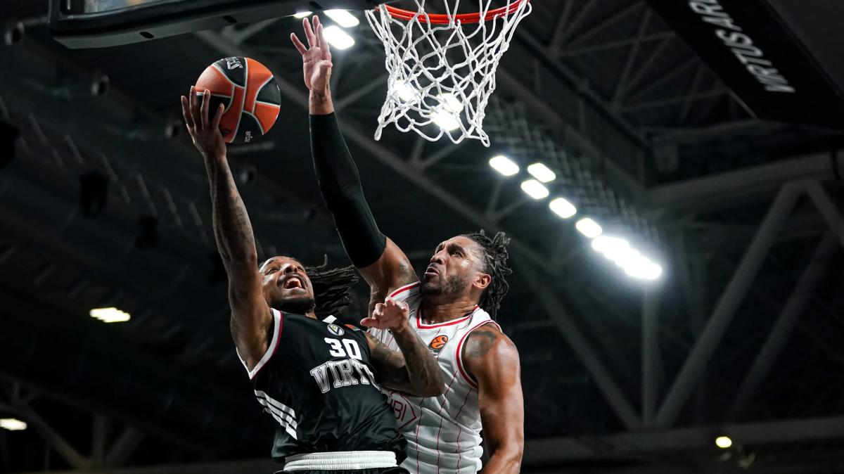 Virtus Bologna in 10 contro l'Hapoel. C'è Motley dall'altra parte