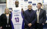 Doron Perkins con la sua nuova casacca (foto Pall. Cant&ugrave;)