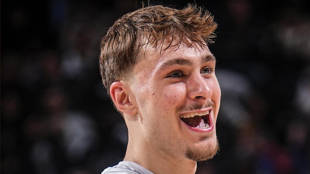 Cooper Flagg vince il titolo di Rookie of the Year 2025-26 Kia NBA