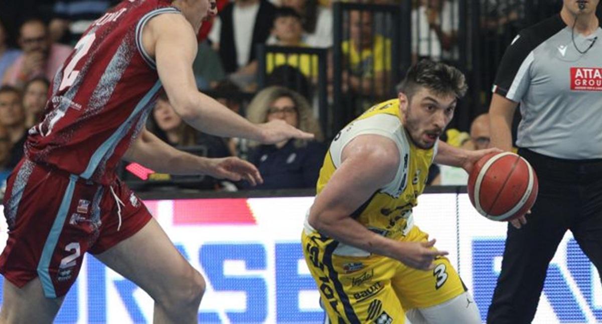 Cividale risponde da grande squadra: battaglia vinta, serie con Rieti riaperta