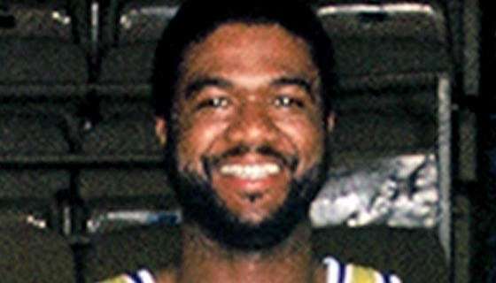 NBA in lutto per la scomparsa di Dwight Jones, ex Trieste
