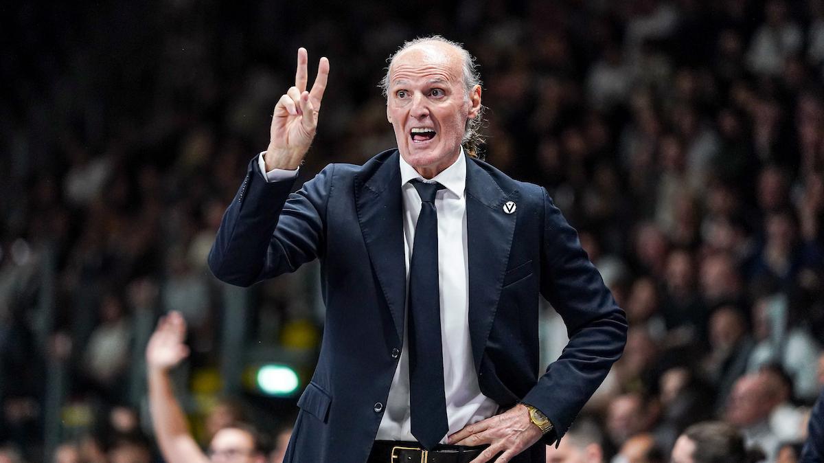 Virtus Bologna, Ivanovic: «Vittoria importante e atteggiamento giusto. Akele? Ho fiducia in lui»