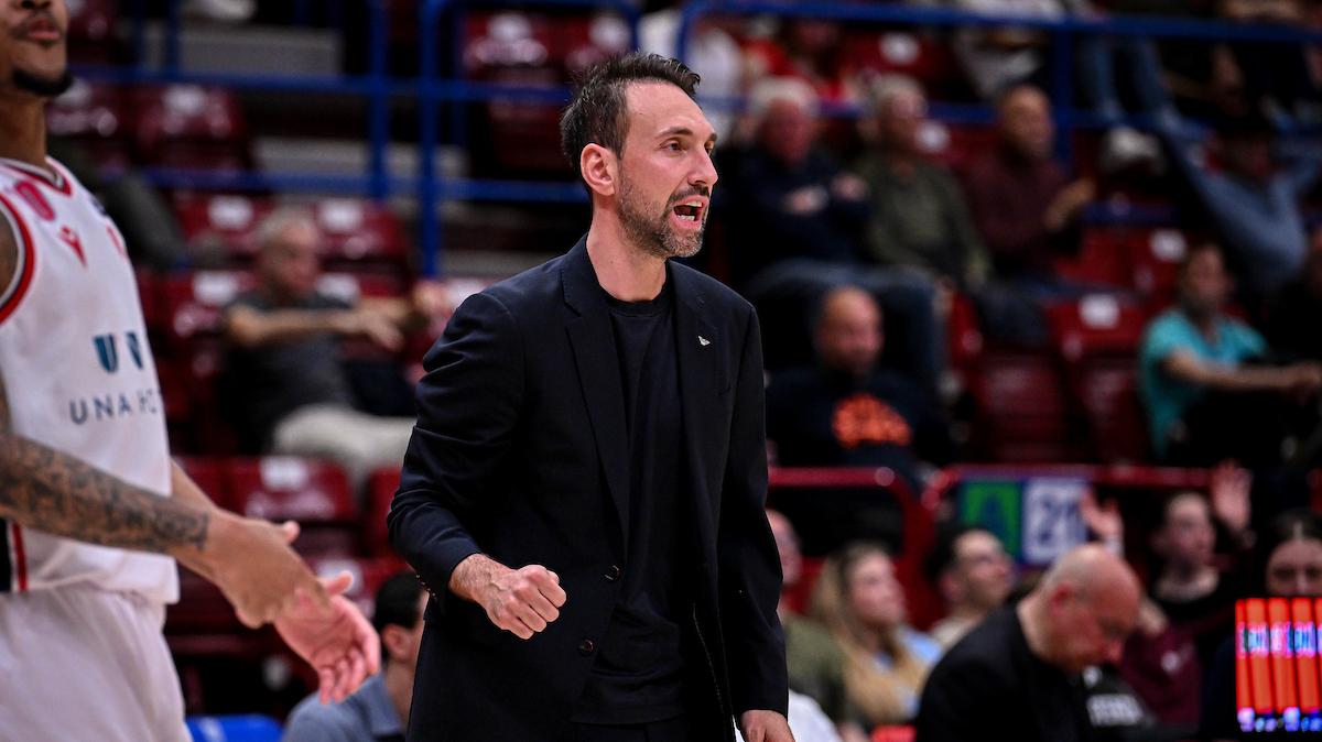 Peppe Poeta: «La difficoltà più grande è la fragilità nel non chiudere le partite»