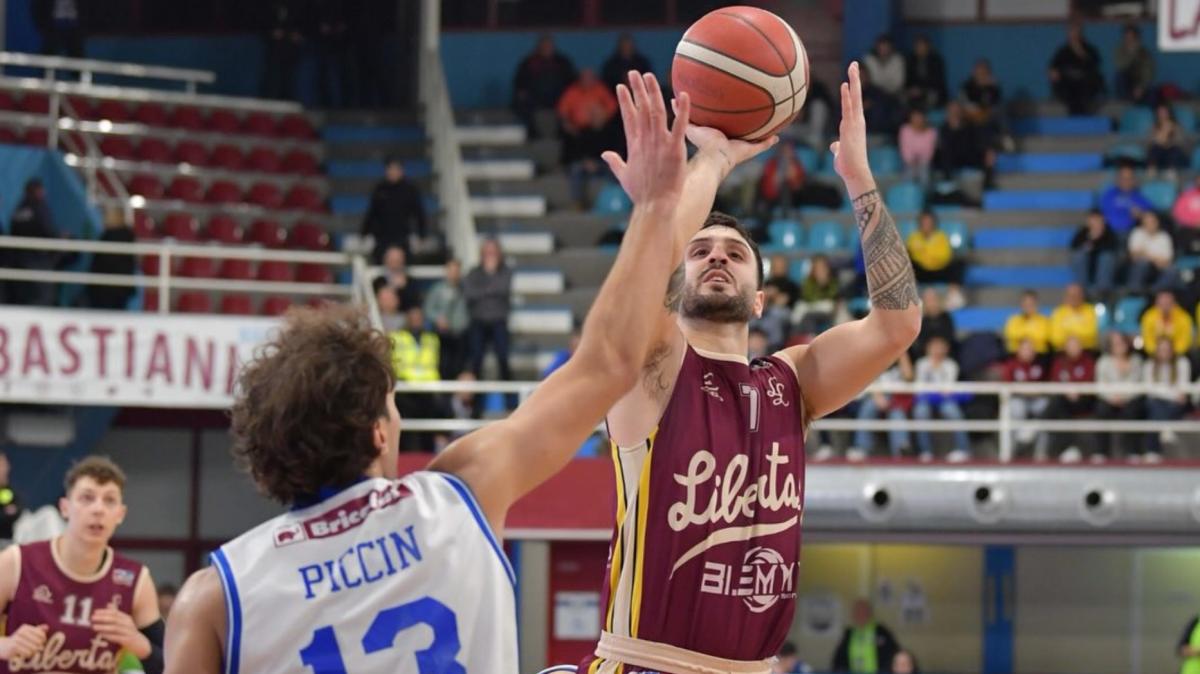 A2 - Libertas Livorno prova a recuperare Fabio Valentini per Roseto