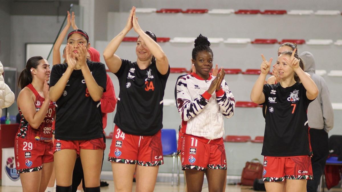 A2 F - Costa Masnaga, battute le Foxes Giussano