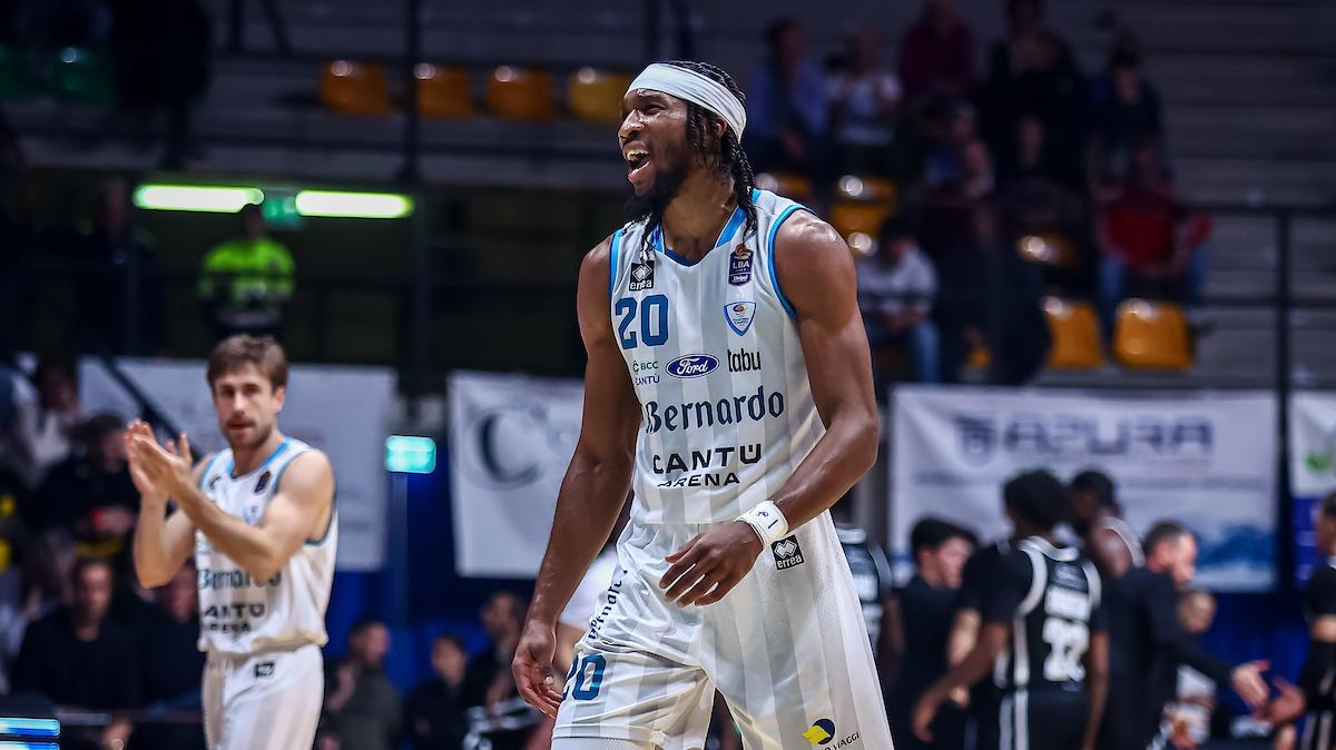 LIVE | Che finale! Cantù batte Udine all'overtime, Bendzius sbaglia la tripla del pareggio