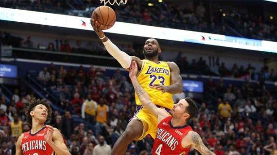 NBA - Agenti accusano LeBron James di impedire ai loro giocatori di unirsi ai Lakers