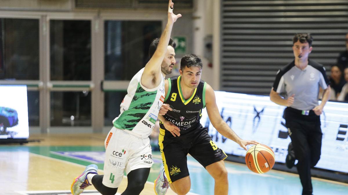 Serie B - La Vismederi Costone cede alla Mens Sana nel derby al PalaEstra