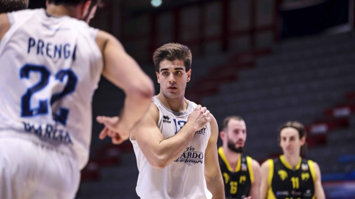 Serie B - Dany Basket Quarrata, il turno infrasettimanale porta i mobilieri nella Capitale