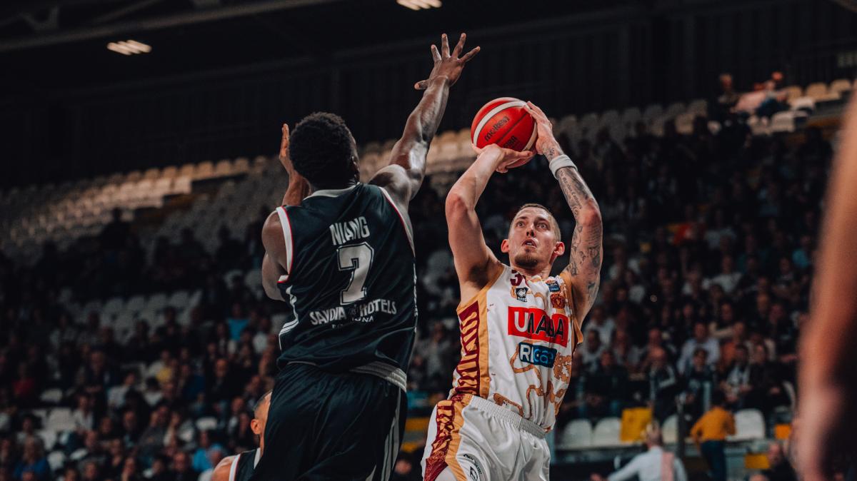 Reyer Venezia dominante nell’ultimo quarto: Virtus Bologna perde ancora davanti al suo pubblico