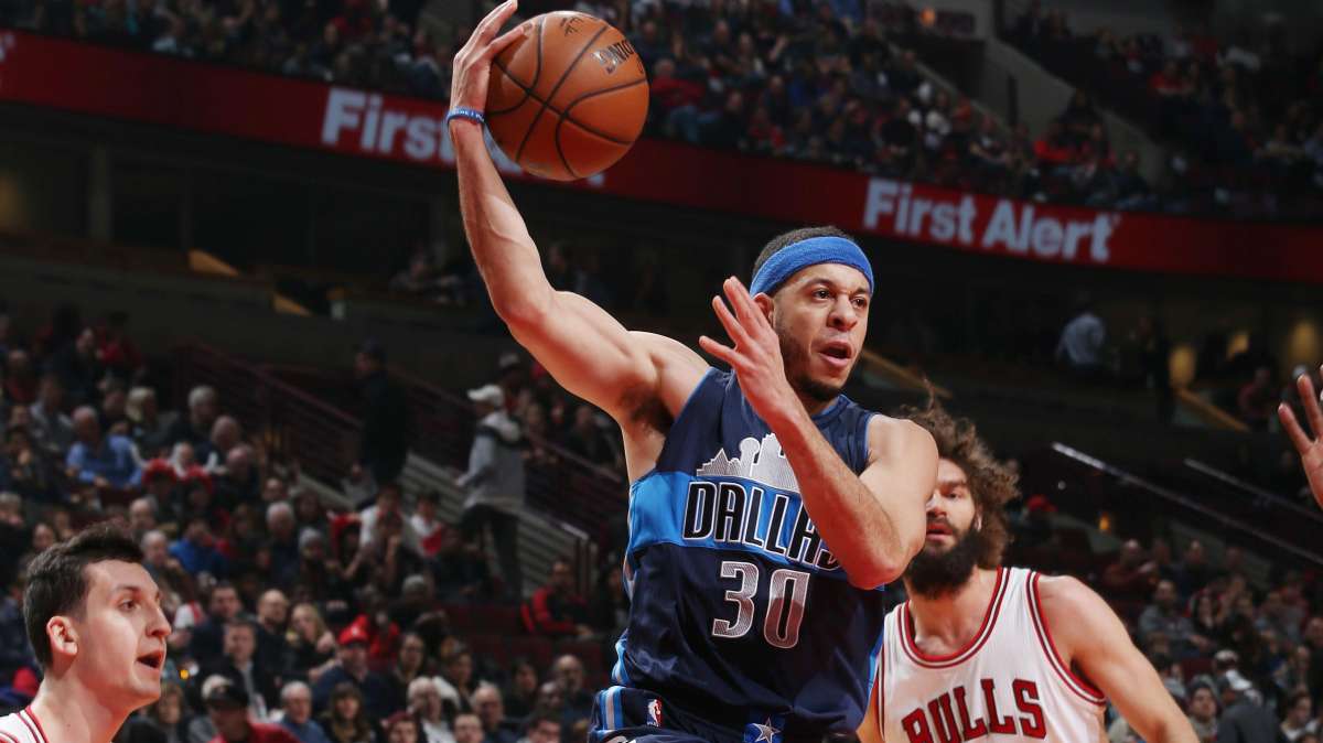NBA - Seth Curry out 12/14 settimane