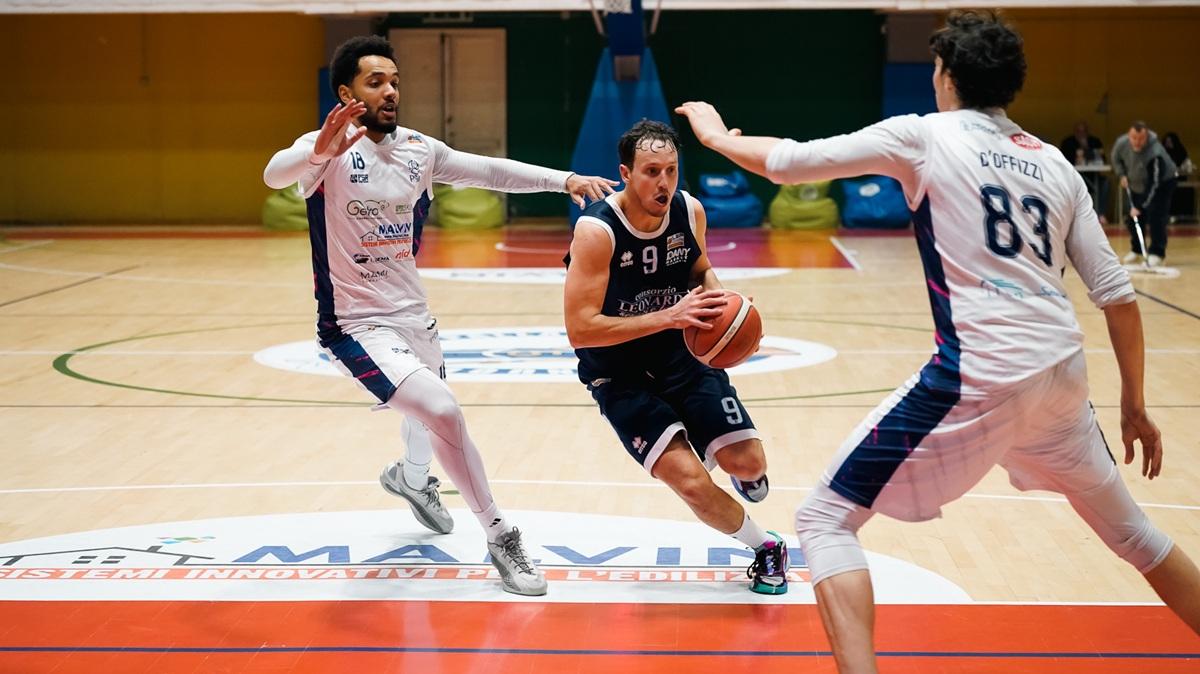 Serie B - Dany Basket Quarrata, la sconfitta contro Casoria inaugura il 2026