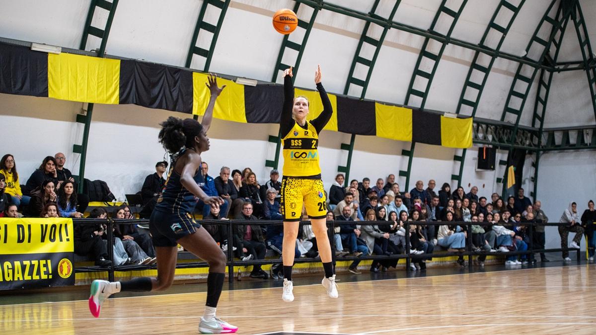 A2 F - La Nuova Icom ingrana la quarta: battuta anche Torino!