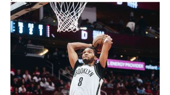 NBA - Lo scherzo dei Nets ai Rockets al Toyota Center