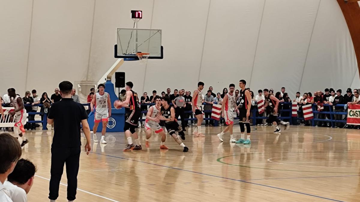Serie B -  Basket Academy cede il passo alla Valentino Basket Castellaneta