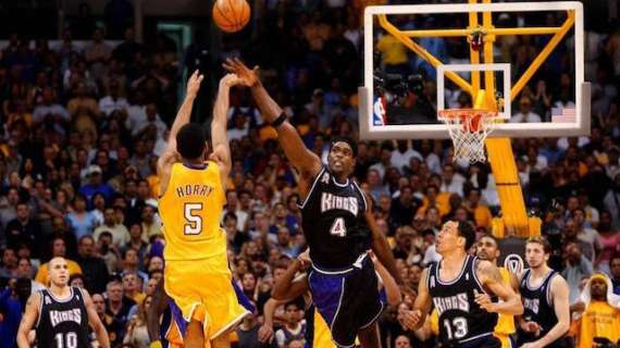 NBA - Lakers, 17 anni fa Robert Horry mise in croce i Sacramento Kings