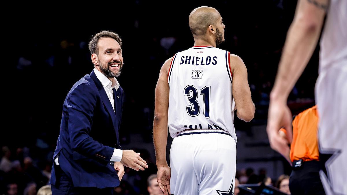 Pagelle: Milano crolla a Vitoria tra assenze e difficoltà fisiche