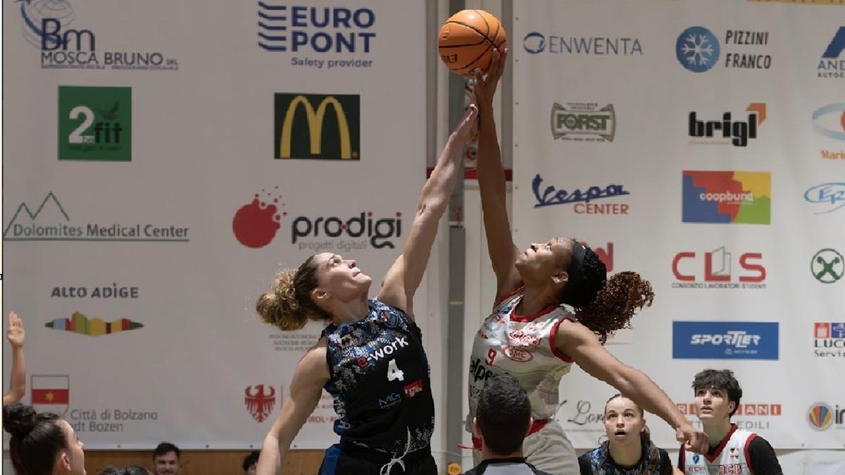 A2 F - In una partita dal ritmo incandescente l'Alperia Bolzano la spunta su Faenza