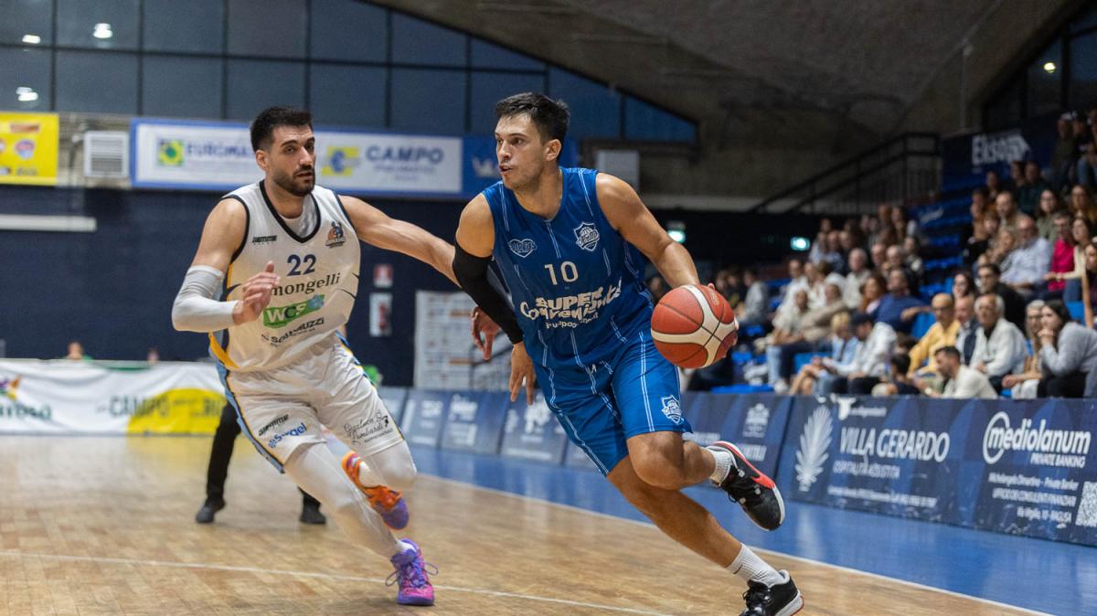 Serie B - Ragusa, cuore e primato. Fabi: “La crescita dei giovani è la nostra benzina”