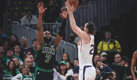 NBA - I Phoenix Suns conquistano il TD Garden dei Boston Celtics