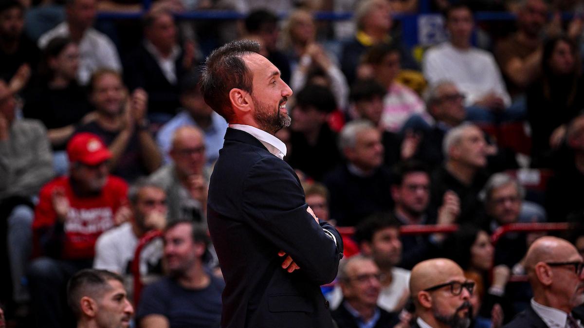 Olimpia, Poeta: «Comandato 40 minuti contro una delle più forti»