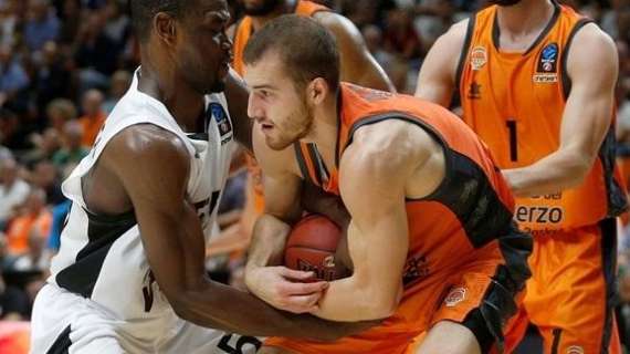 NBA - Matt Thomas firma con i Chicago Bulls