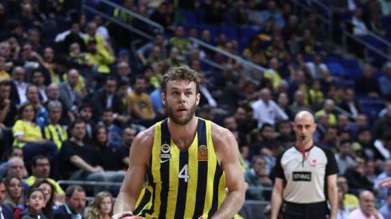 BSL - Fenerbahçe al supplementare si prende la rivincita con l'Anadolu Efes