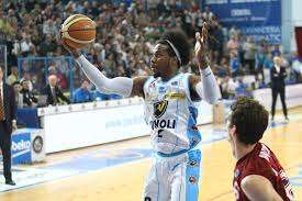 Fortitudo Bologna, from Birmingham to Bologna: Benvenuto Ed Daniel